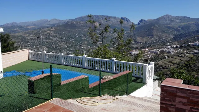 Casa de campo 3 habitaciones 150m² en venta - ALCAUCÍN
