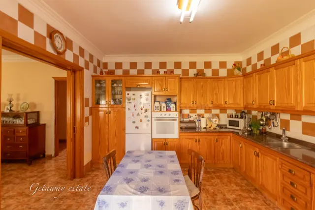 Casa en venta - Propiedad con dos viviendas independientes. — 5