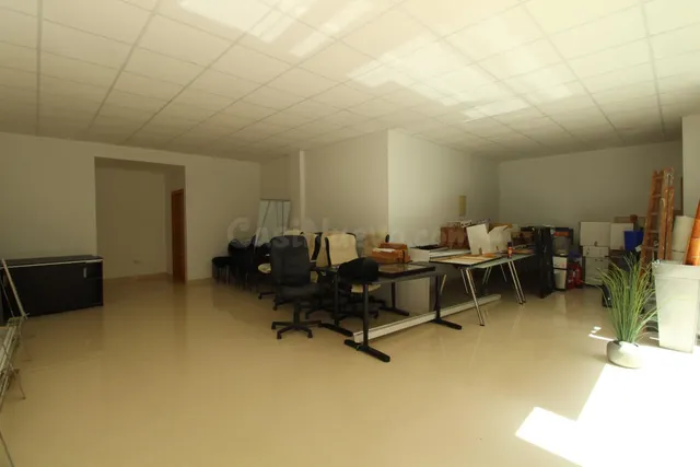 Local Comercial en Venta en zona Ponent, Palma de Mallorca - foto 2