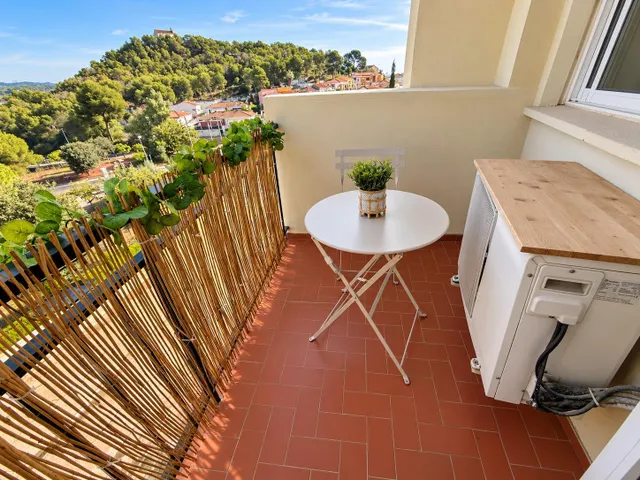 Un hogar amplio y luminoso de 4 habitaciones en Gilet — 11