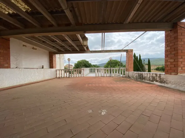 Casa señorial con gran jardín en La Galera — 23