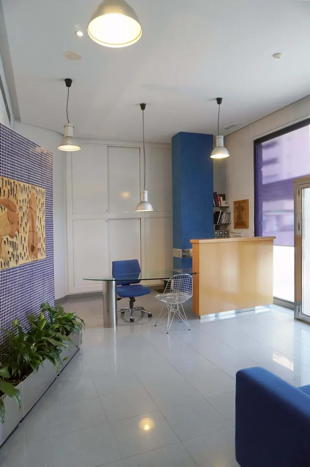Local comercial 164m² en alquiler - Juan Carlos I — 6