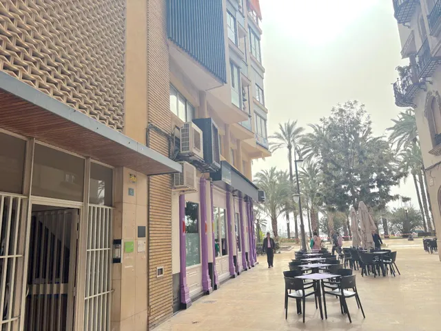 Piso en venta en La Explanada (Alicante) — 30