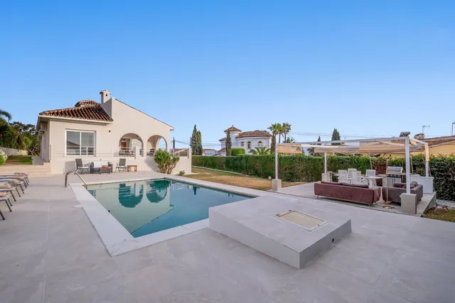 Chalet 4 habitaciones 273m² en venta - Marbella — 8