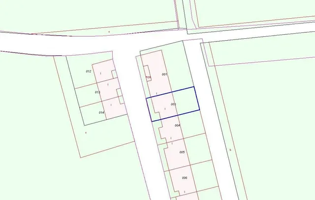 SE VENDE CASA ADOSADA OKUPADA en DS CUMBRE (LA) 87, EL EJIDO