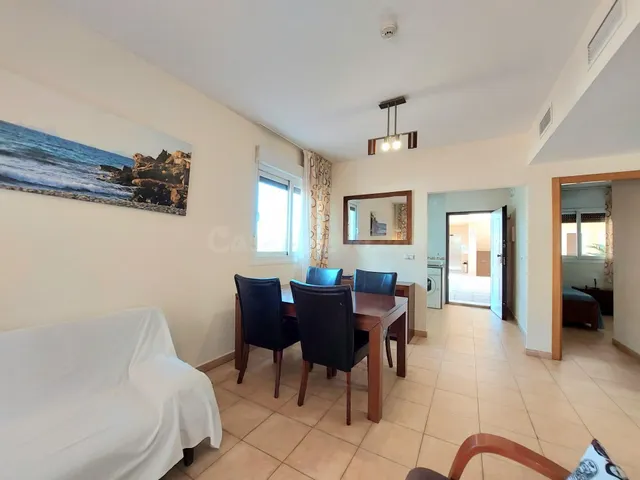 Apartamento de 2 dormitorios en Los Collados - foto 2