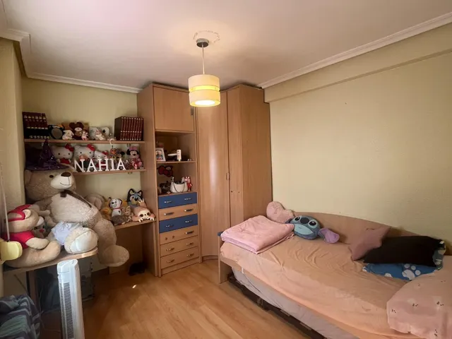 Piso con plaza de garaje y trastero junto a Plaza Circular – Pérez Galdós - Plaza de la Danza — 24