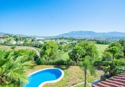 Exclusiva Villa Independiente en Primera Línea de Golf | La Cala Golf, Costa del Sol — 4
