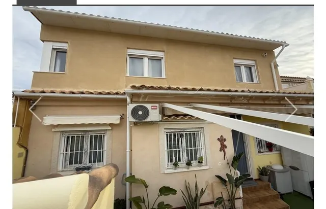 Chalet adosado en venta en Urbanización Florida J5, 1 — 18