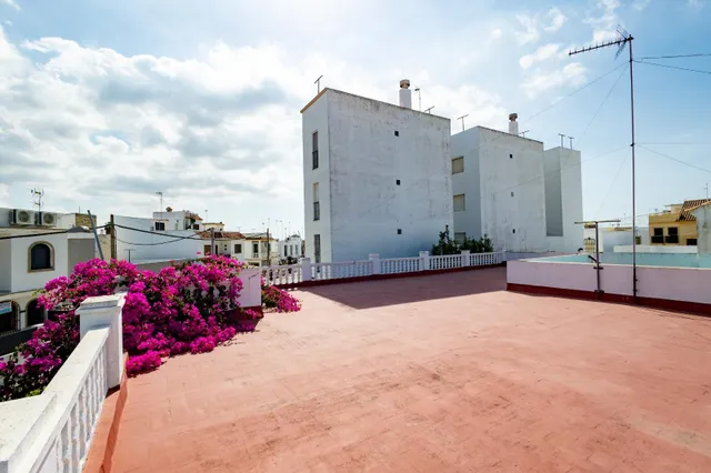 Quieres comprar tu gran hogar familiar junto al mar de playa de regla?... no puedes pasar por alto ésta! — 15