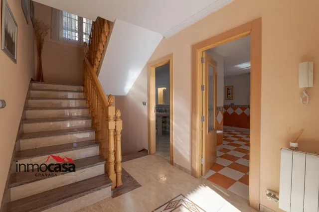 Espectacular vivienda pareada con piscina y amplio patio en Las Gabias (Granada) — 9