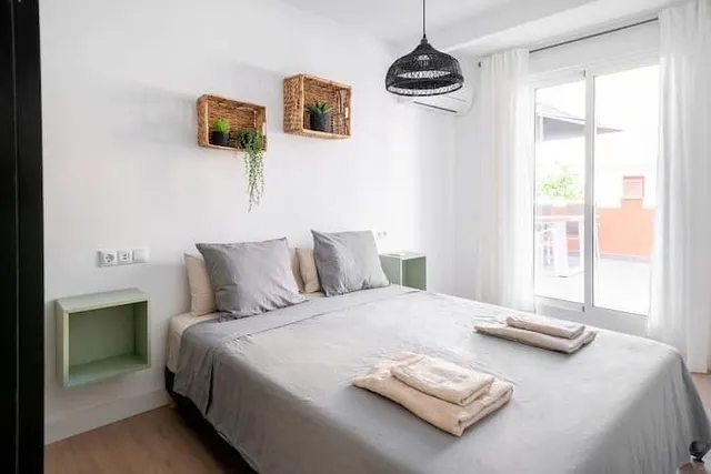 Vivienda recién reformada con amplia terraza y parking en Fuengirola — 9
