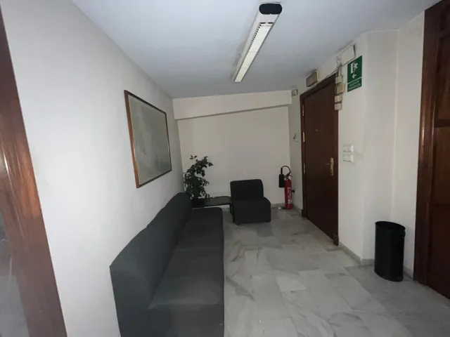 Oficina en venta junto a la Plaza de Abastos de Algeciras — 6