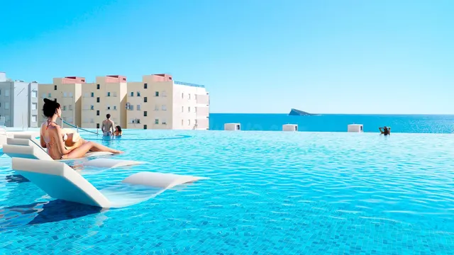 Exclusivo Apartamento en Playa de Poniente, Benidorm — 5