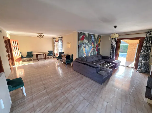 Villa en Gran Avenida de Benicàssim. Cerca del pueblo y de la playa del Voramar. 1700 m2 de parcela, — 7