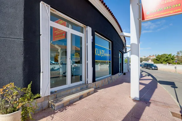 Local Comercial a la venta en Doña Pepa, ciudad Quesada — 12