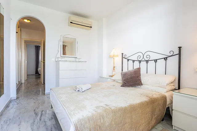 Apartamento 2 habitaciones 87m² en venta - Riviera del sol - foto 4
