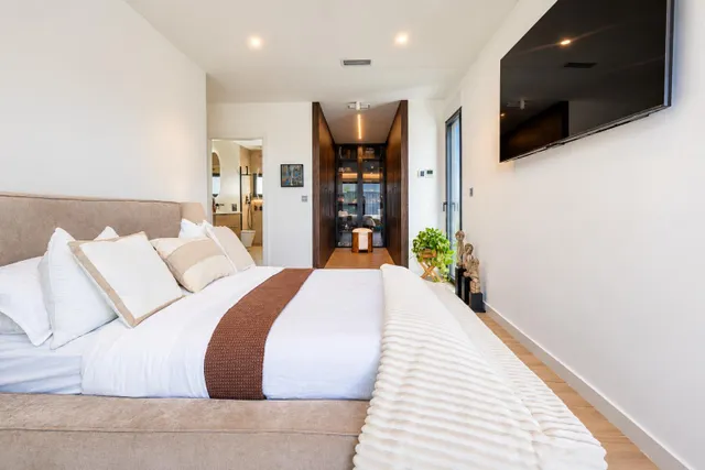 Chalet con parcela privada y piscina en La Quinta, Molina de Segura — 38