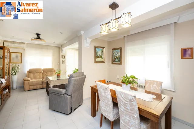 Piso 4 habitaciones 105m² en venta - Realejo — 3