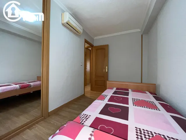 ¡Piso de 3 dormitorios y un baño para entrar a vivir! — 22