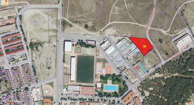 Solar industrial en venta en El Molar