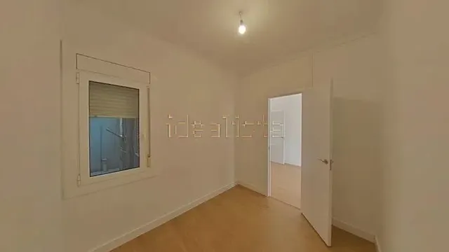 Se vende piso Exterior en La Nova Esquerra de l'Eixample, Barcelona — 20