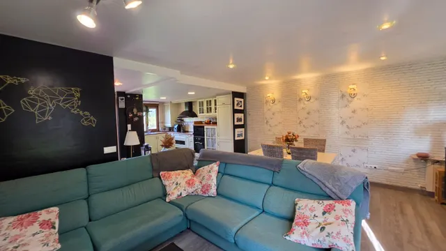Espectacular Chalet Pareado de Diseño Abierto con Gran Jardín Privado en Los Corrales de Buelna — 7