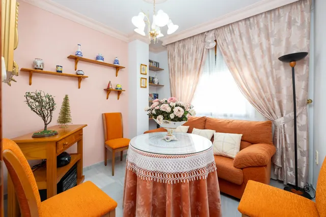 Casa de 6 dormitorios con piscina privada, terrazas y espectaculares vistas en Órgiva – Granada — 3