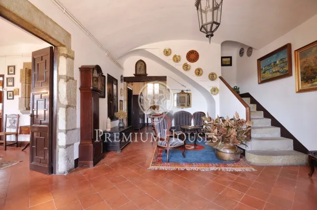 Masia en venta en el centro de Cabrera de Mar - Costa Barcelona — 8