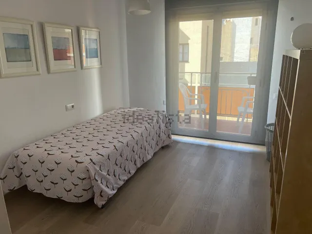 Amplia vivienda reformada Centro de Alicante. Alquiler Temporal — 14