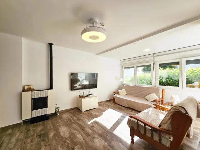 BUNGALOW A 500M DE LA PLAYA EN URBANIZACION CON 4 PISCINAS Y - foto 4