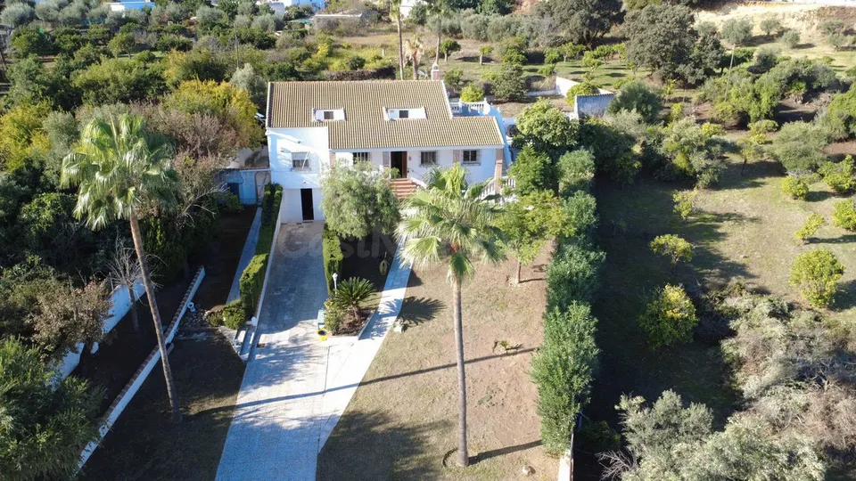 Finca rústica 6 habitaciones 407m² en venta - Centro
