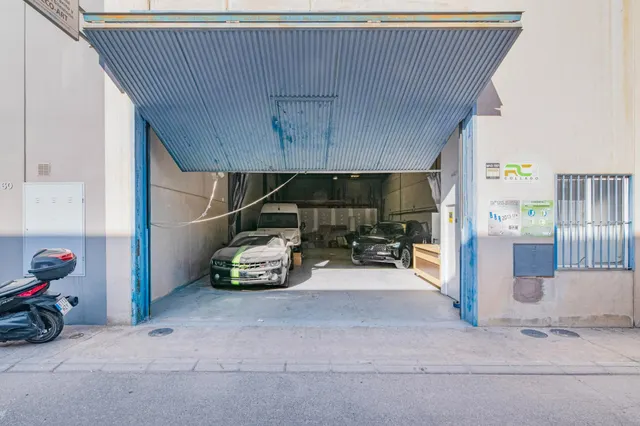 NAVE INDUSTRIAL — 22