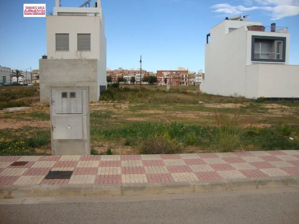 VENTA DE SOLAR EN BENIFAIO
