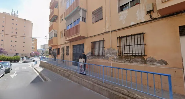 VENTA DE PISO EN ALICANTE — 3