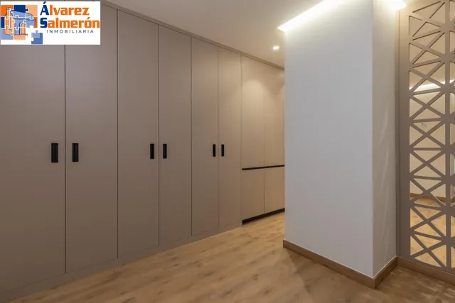 MODERNO ESTUDIO TIPO LOFT EN URBANIZACIÓN VILLA PINEDA - ZONA VILLAREJO — 11