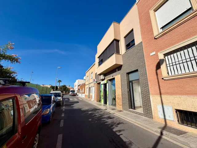 DOS INMUEBLES EN ESQUINA PARA CONSTRUIR TU CASA EN ALMERÍA – 103 m2 DE PARCELA — 12