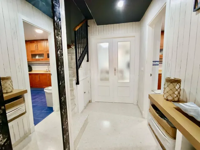 Casa adosada de cuatro habitaciones en Alhaurín de la Torre - foto 4