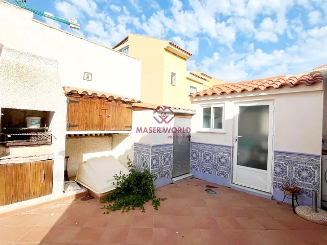 SE VENDE CHALET EN BOLNUEVO — 23