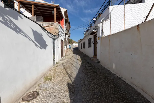 Terreno urbano en venta - Albaycin — 12