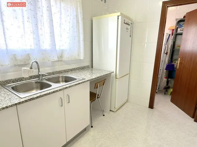Piso con terraza a solo 750 metros de la playa !!! — 8