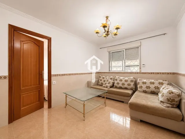 Piso en exclusiva de 3 habitaciones con patio en zona altozano de Alicante: planta baja — 8