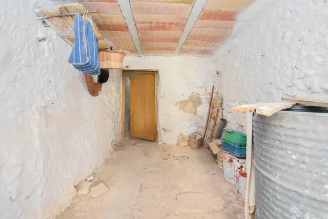 Casa en Colomera — 41