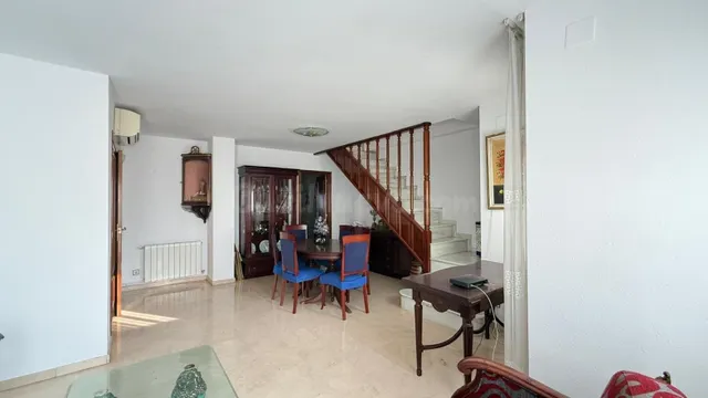PISO DE 5 DORMITORIOS Y TERRAZA - foto 5