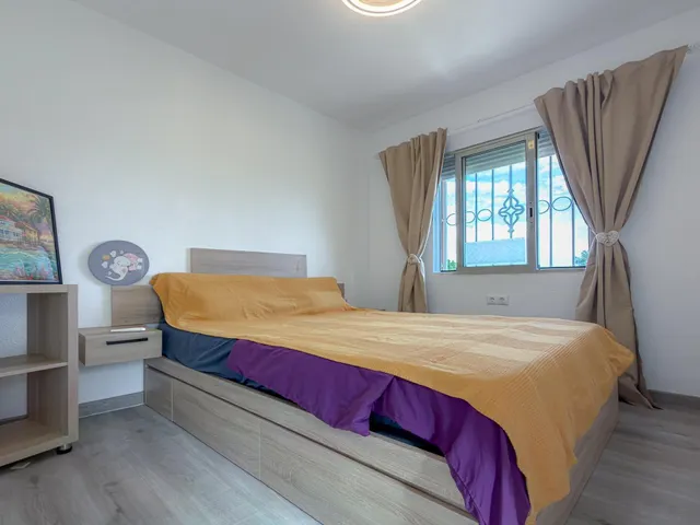 Magnifico chalet pareado totalmente reformado y con piscina comunitaria — 19