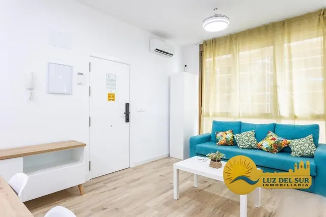 PRECIOSO APARTAMENTO A 50 METROS DE LA PLAYA — 3