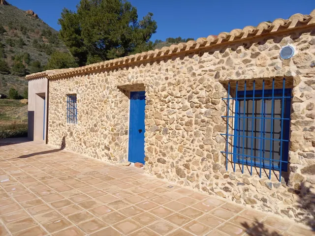 Refugio único con 3 viviendas, olivar y energía solar – Costa Cálida, Murcia — 14