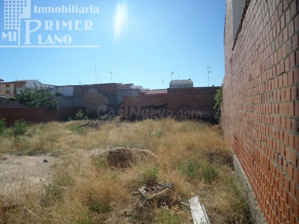 Solar 600m² en venta - Zona Centro - Junto a Juan de Zuñiga
