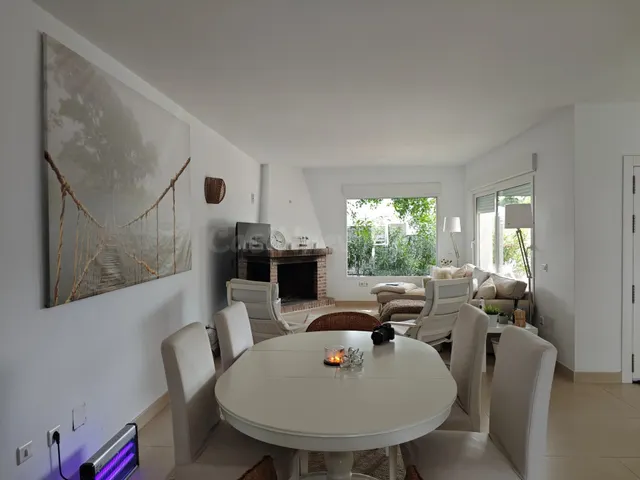 Chalet en venta en la Reserva de Marbella - foto 4