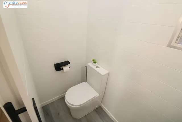 Piso reformado con garaje en venta en Sagunto – barrio de santa ana. 3º piso sin ascensor. — 21